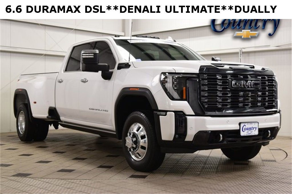2024 GMC Sierra 3500HD Denali Ultimate's photo