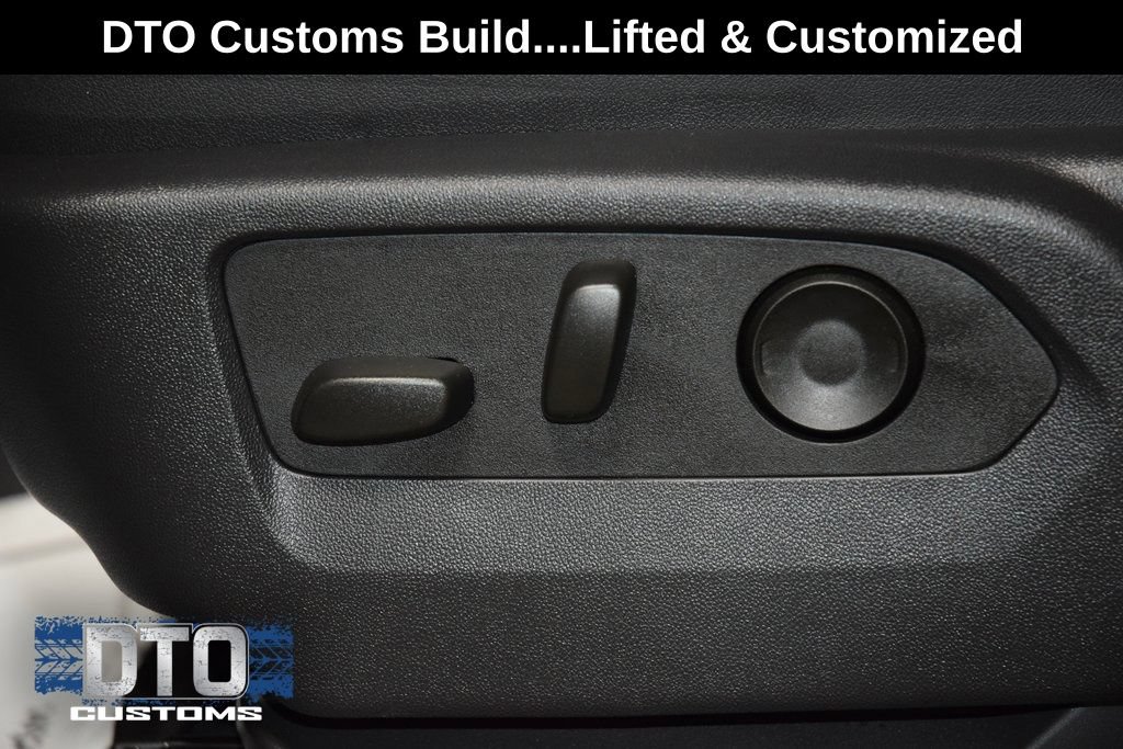 2025 Chevrolet Silverado 1500 High Country - Photo 37