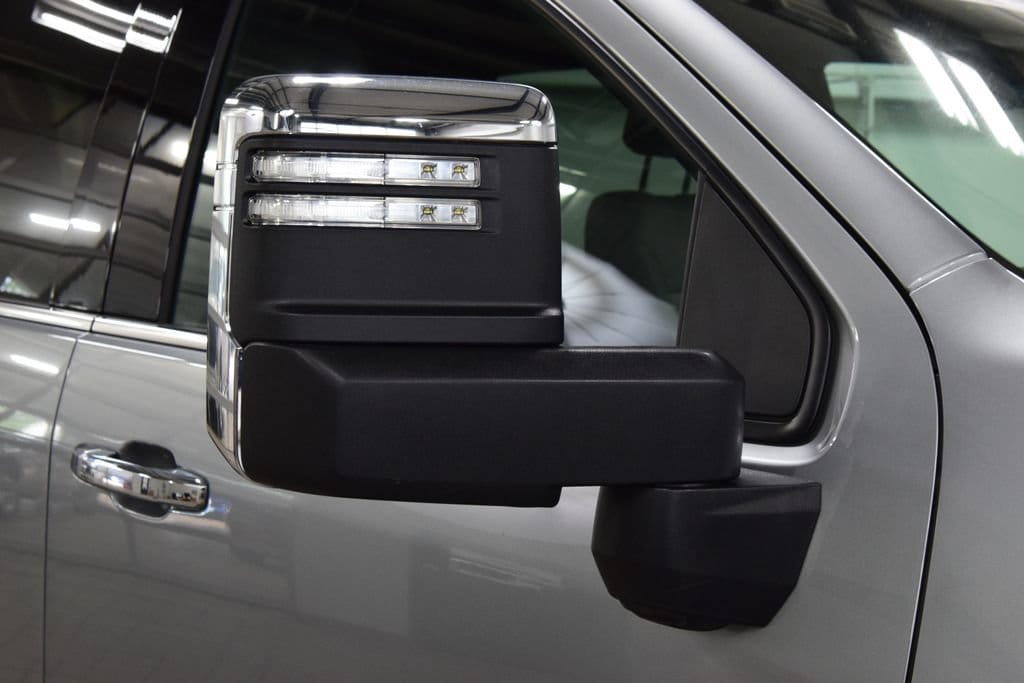 2025 Chevrolet Silverado 3500HD LTZ - Photo 19