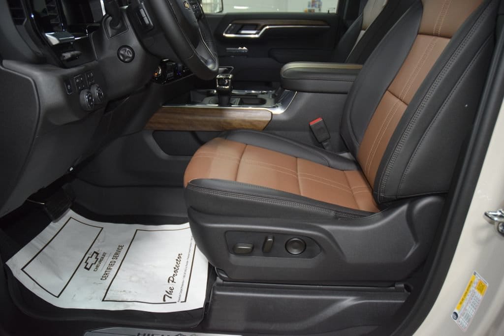 2026 Chevrolet Silverado 1500 High Country - Photo 40