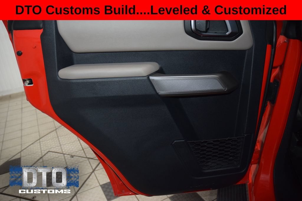 2023 Ford Bronco 4-Door Base - Photo 43