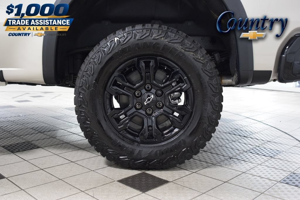 2026 Chevrolet Silverado 1500 ZR2 - Photo 30