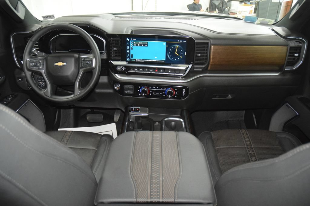 2025 Chevrolet Silverado 1500 High Country - Photo 32