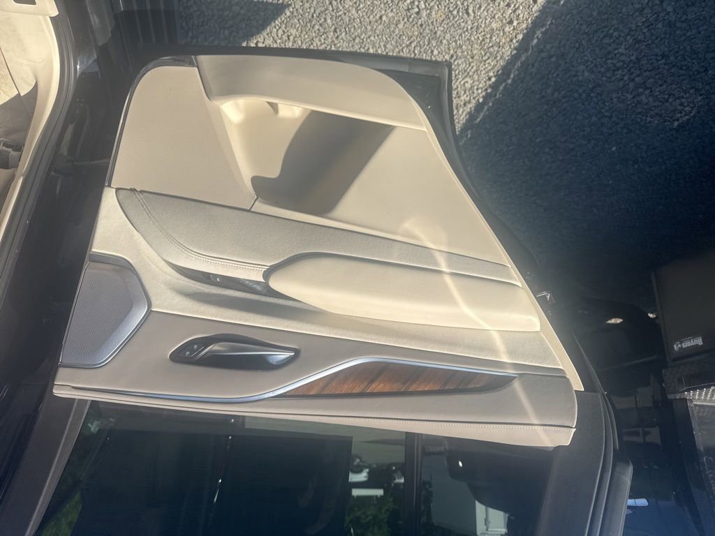 2023 Cadillac Escalade Premium Luxury Platinum - Photo 16