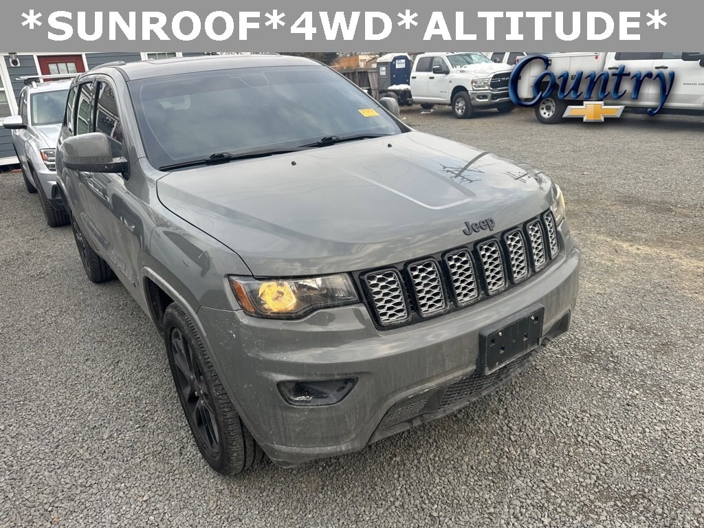 2020 Jeep Grand Cherokee Altitude's photo