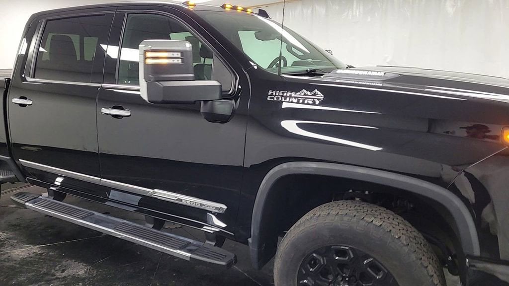 2024 Chevrolet Silverado 3500HD High Country - Photo 6