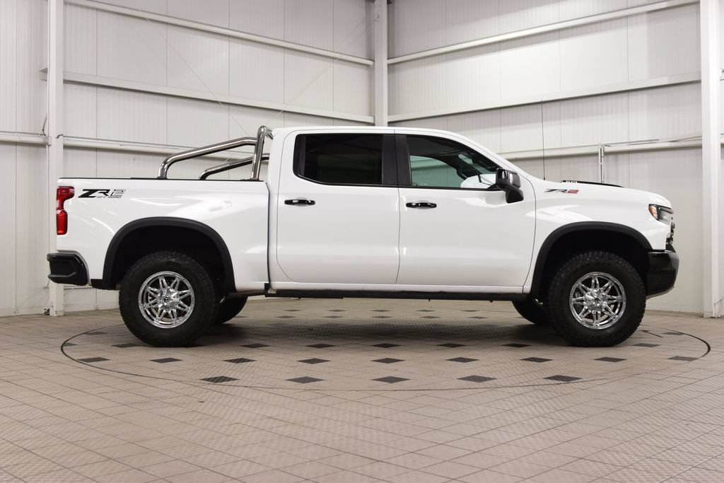 2023 Chevrolet Silverado 1500 ZR2 - Photo 9