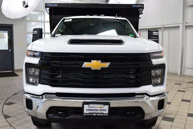 2025 Chevrolet Silverado 3500HD Work Truck photo 2