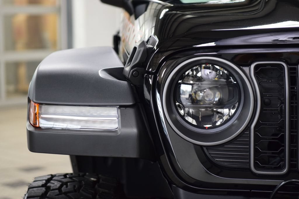 2026 Jeep Gladiator Mojave - Photo 12