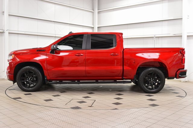 2023 Chevrolet Silverado 1500 RST photo 4