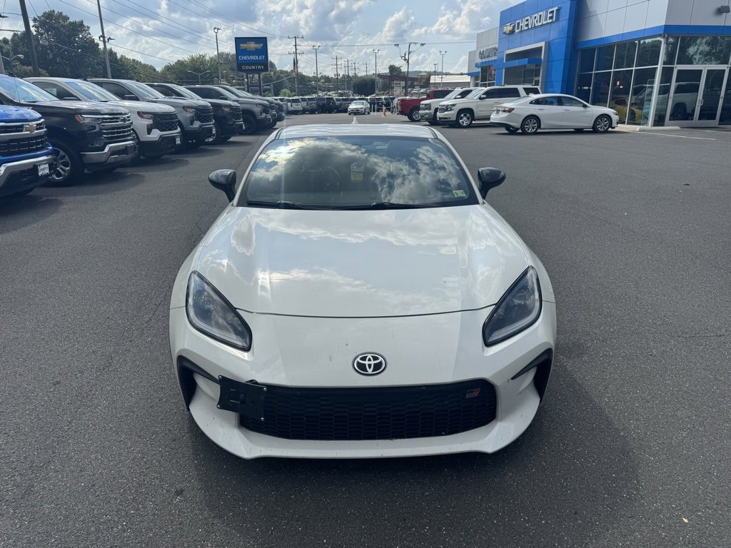 2023 Toyota GR86 Premium photo 2