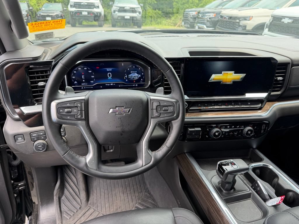 2025 Chevrolet Silverado 1500 RST - Photo 14