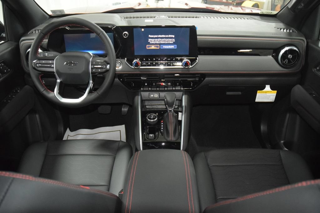 2026 Chevrolet Colorado Z71 - Photo 31