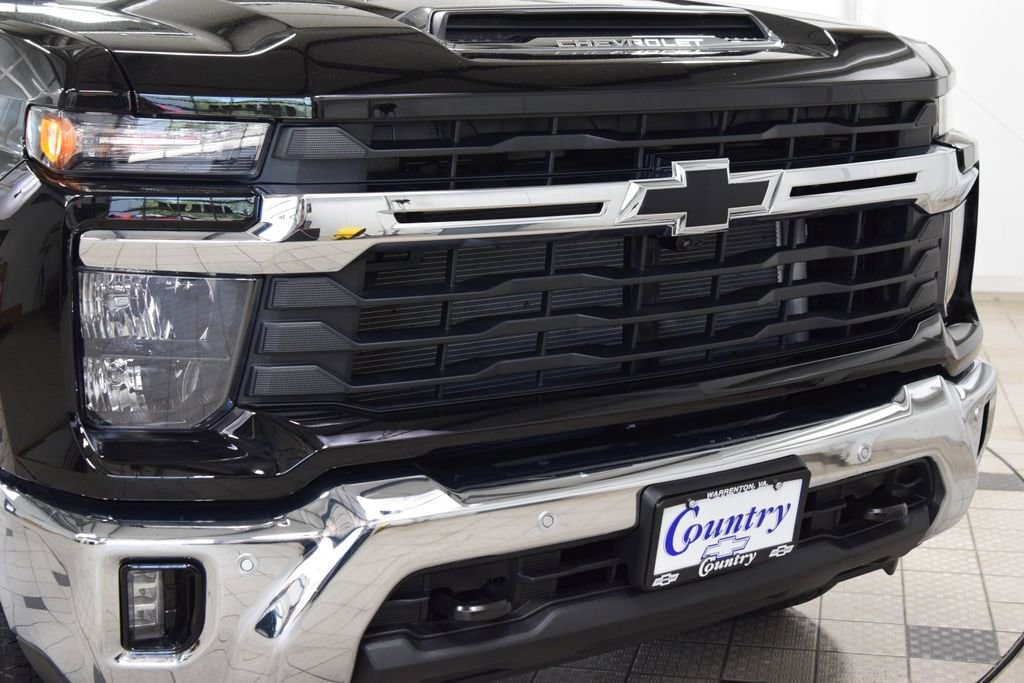 2025 Chevrolet Silverado 2500HD LT - Photo 13