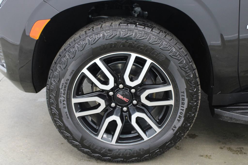 2024 GMC Yukon AT4 - Photo 19
