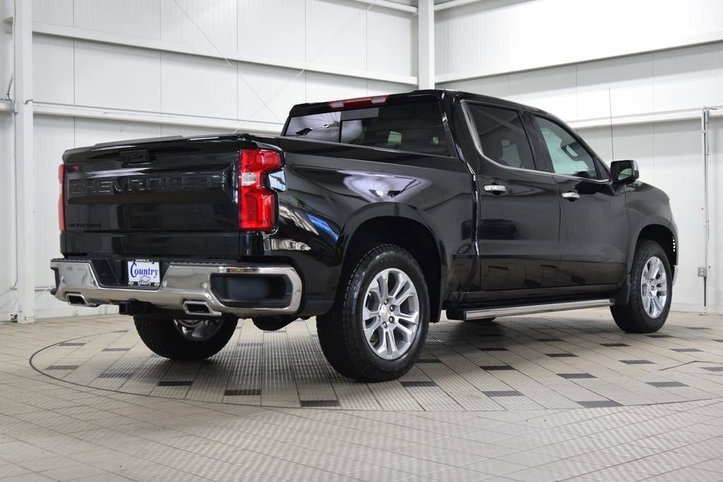 2026 Chevrolet Silverado 1500 LTZ - Photo 8