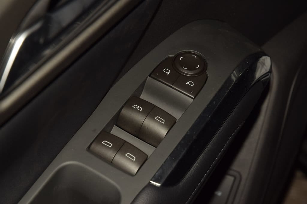 2026 Chevrolet Traverse LT - Photo 46