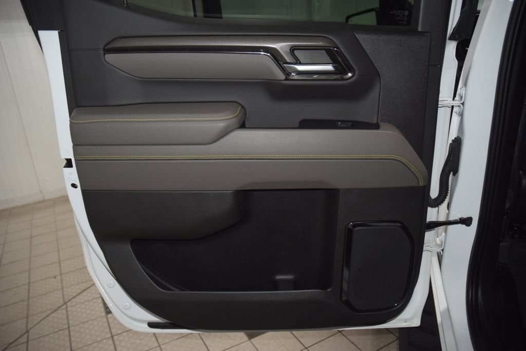 2023 Chevrolet Silverado 1500 ZR2 - Photo 52