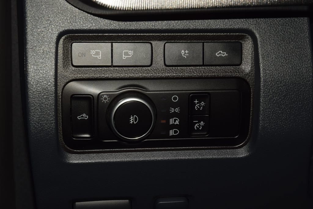 2024 Ford F-250 Super Duty Platinum - Photo 38
