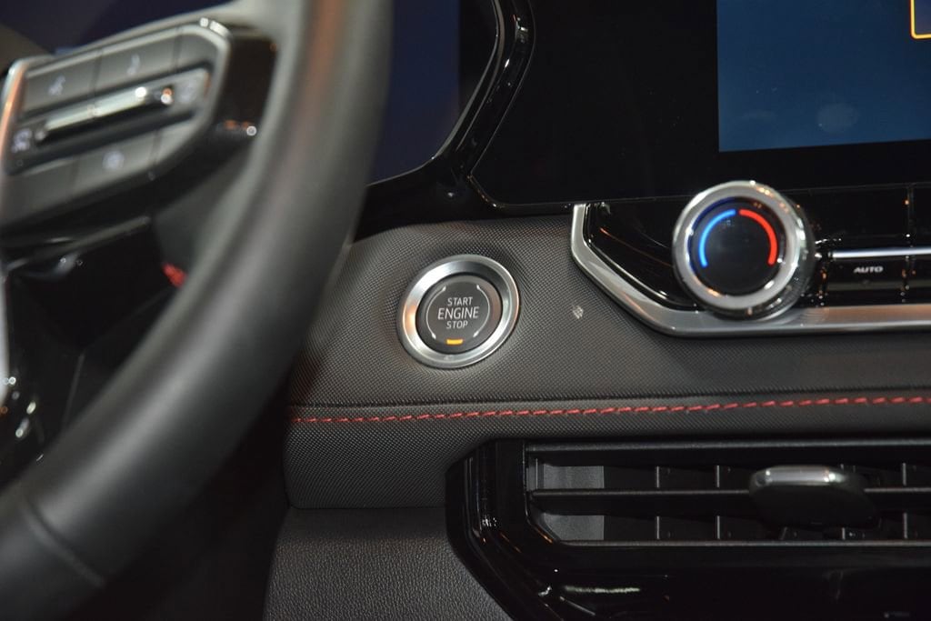 2024 Chevrolet Colorado Z71 - Photo 34