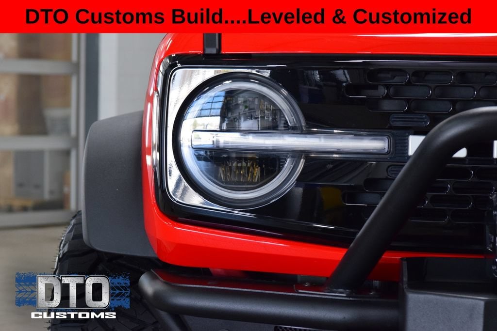 2023 Ford Bronco 4-Door Base - Photo 10