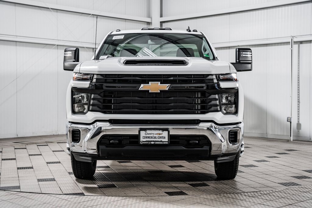 2025 Chevrolet Silverado 3500HD Work Truck photo 2