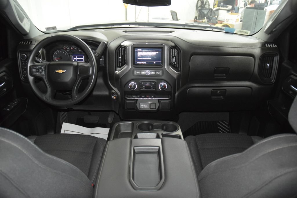 2023 Chevrolet Silverado 1500 Custom - Photo 29
