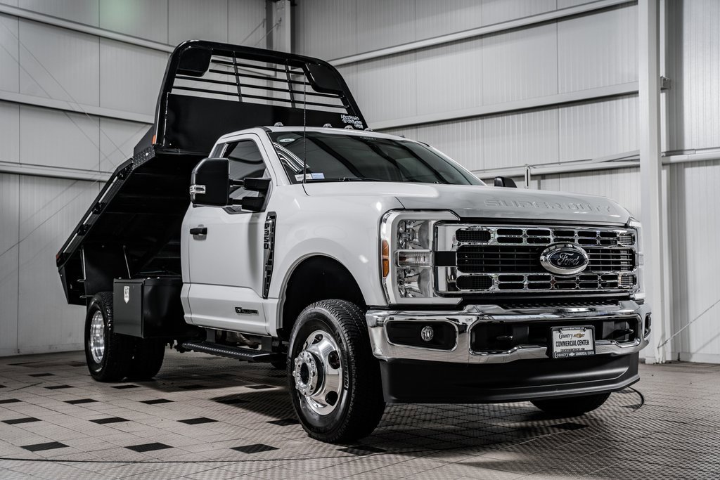 2024 Ford F-350 XL photo 2
