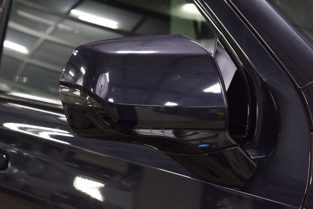 2024 GMC Yukon AT4 - Photo 18
