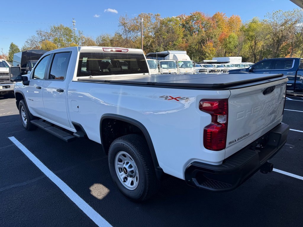 2024 Chevrolet Silverado 3500HD Work Truck photo 2