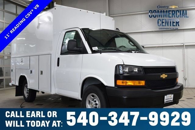 2025 Chevrolet Express 3500 139" WB's photo