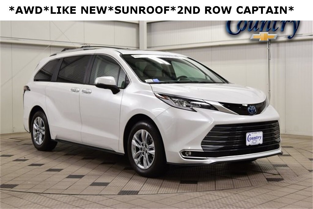 Used 2025 Toyota Sienna Limited Van Passenger Van