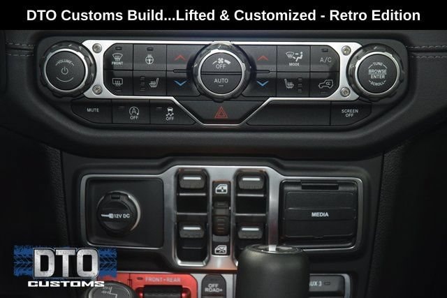 2025 Jeep Wrangler 4-Door Rubicon - Photo 34