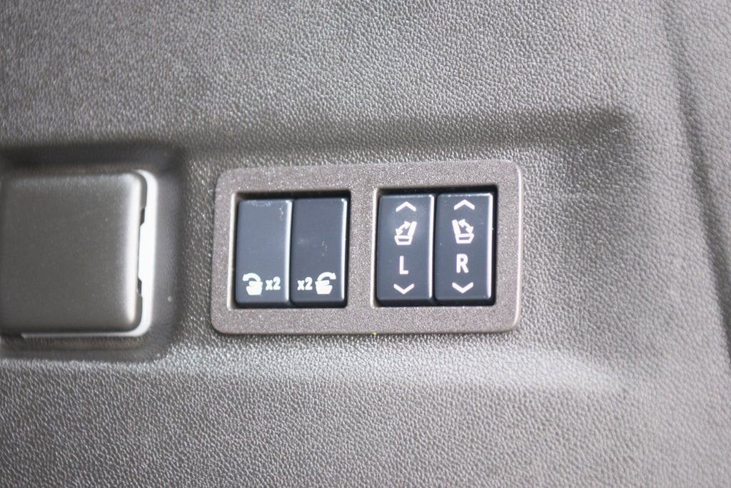 2024 Chevrolet Suburban High Country - Photo 23