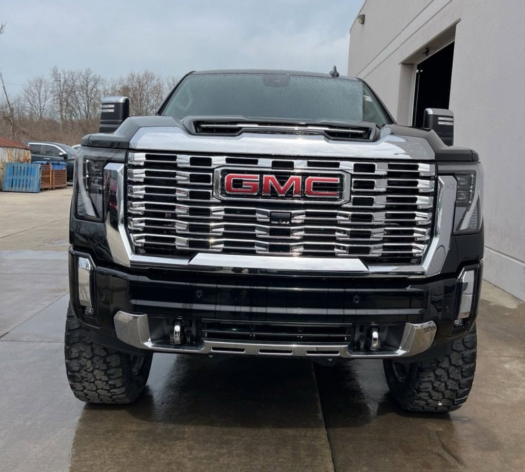 Used 2024 GMC Sierra 2500HD Denali with VIN 1GT49REY7RF130149 for sale in Warrenton, VA