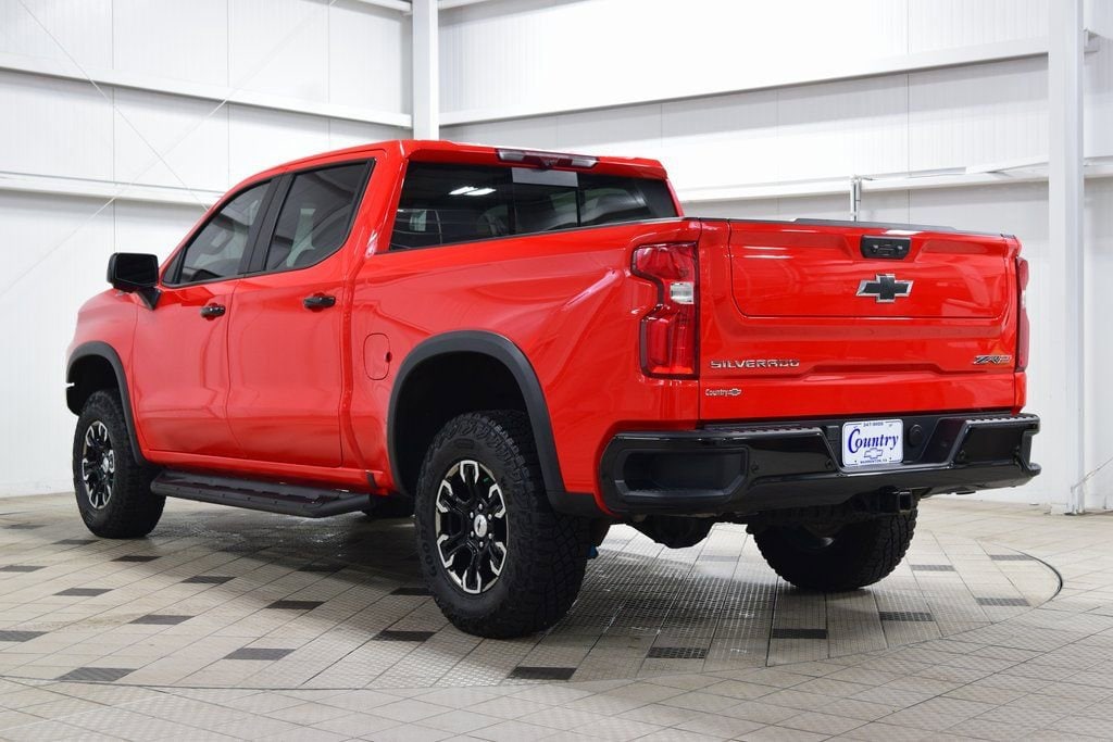 2024 Chevrolet Silverado 1500 ZR2 - Photo 6