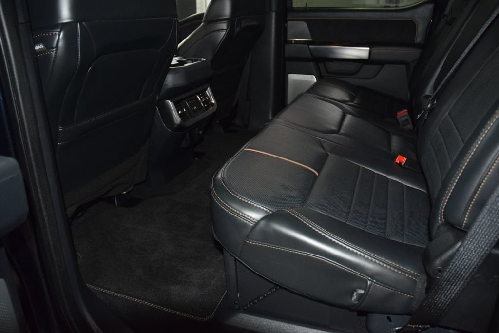 2024 Ford F-250 Super Duty Platinum - Photo 46