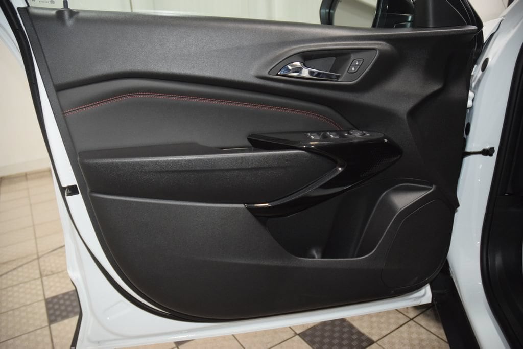 2026 Chevrolet Trax RS - Photo 42