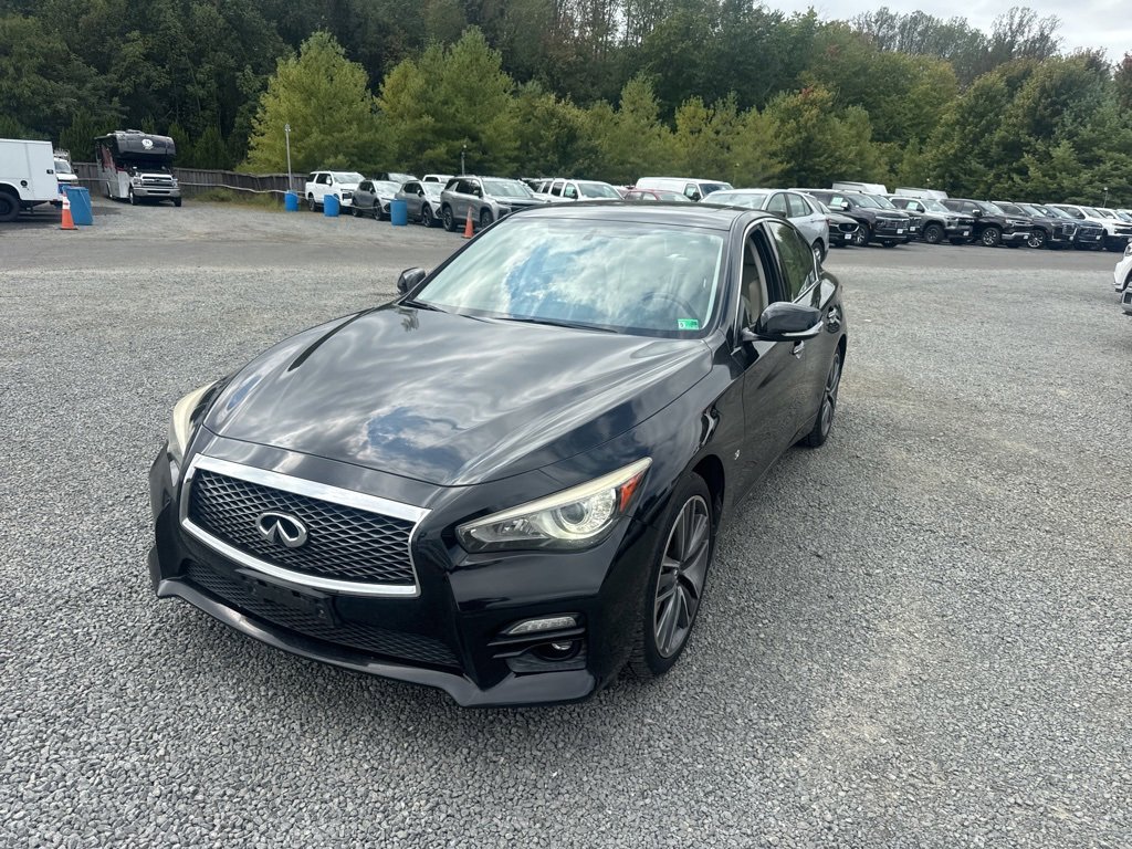 2014 Infiniti Q50 photo 3