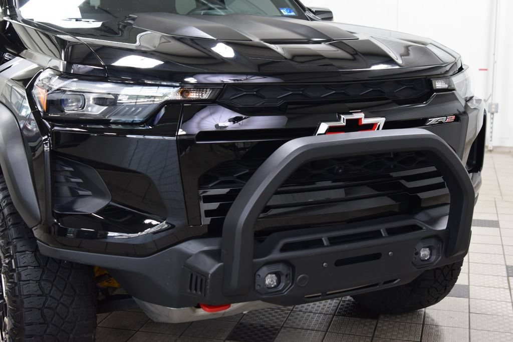 2023 Chevrolet Colorado ZR2 - Photo 12