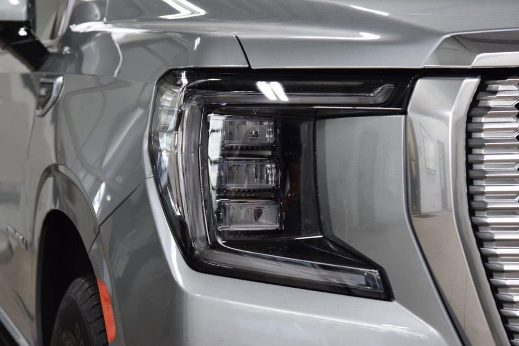 2024 GMC Yukon XL Denali - Photo 12