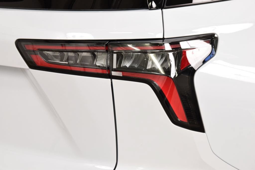 2027 Chevrolet Equinox ACTIV - Photo 20