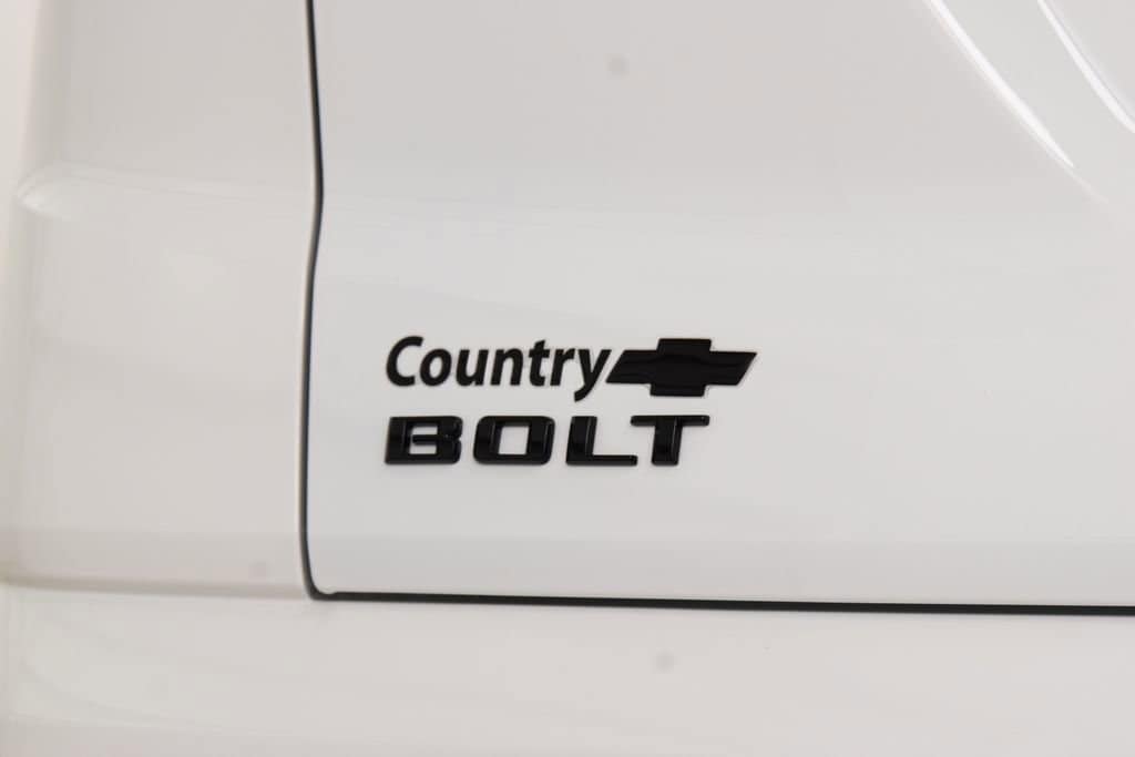 2027 Chevrolet Bolt RS - Photo 23