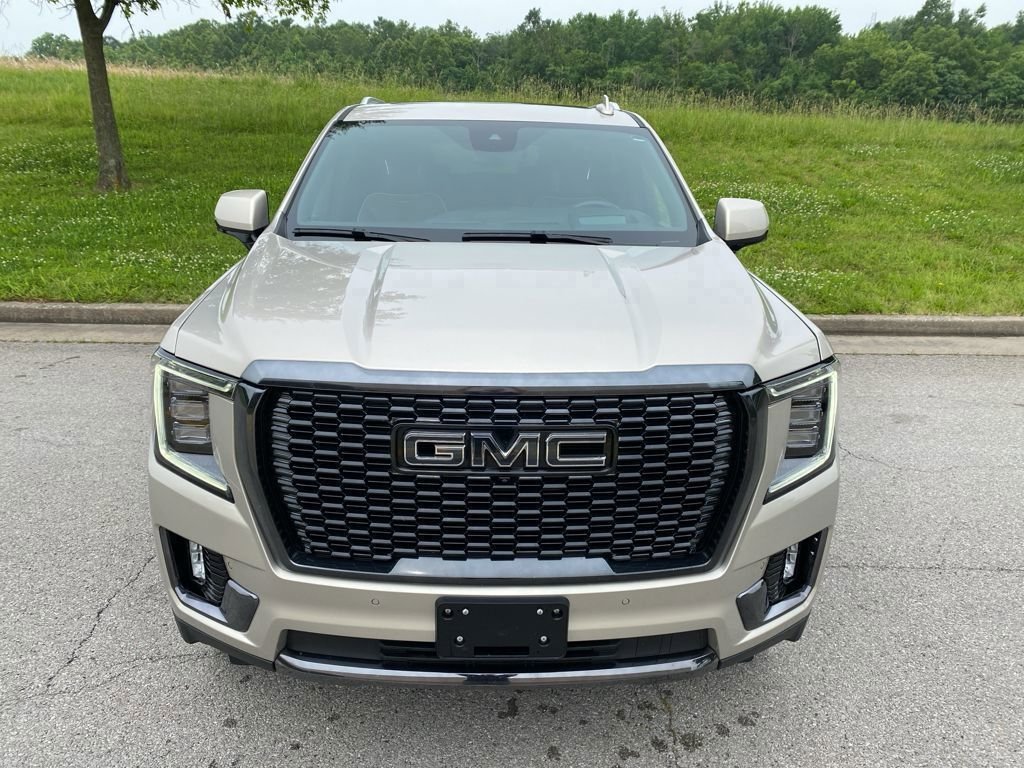 2023 Gmc Yukon XL Denali Ultimate photo 2