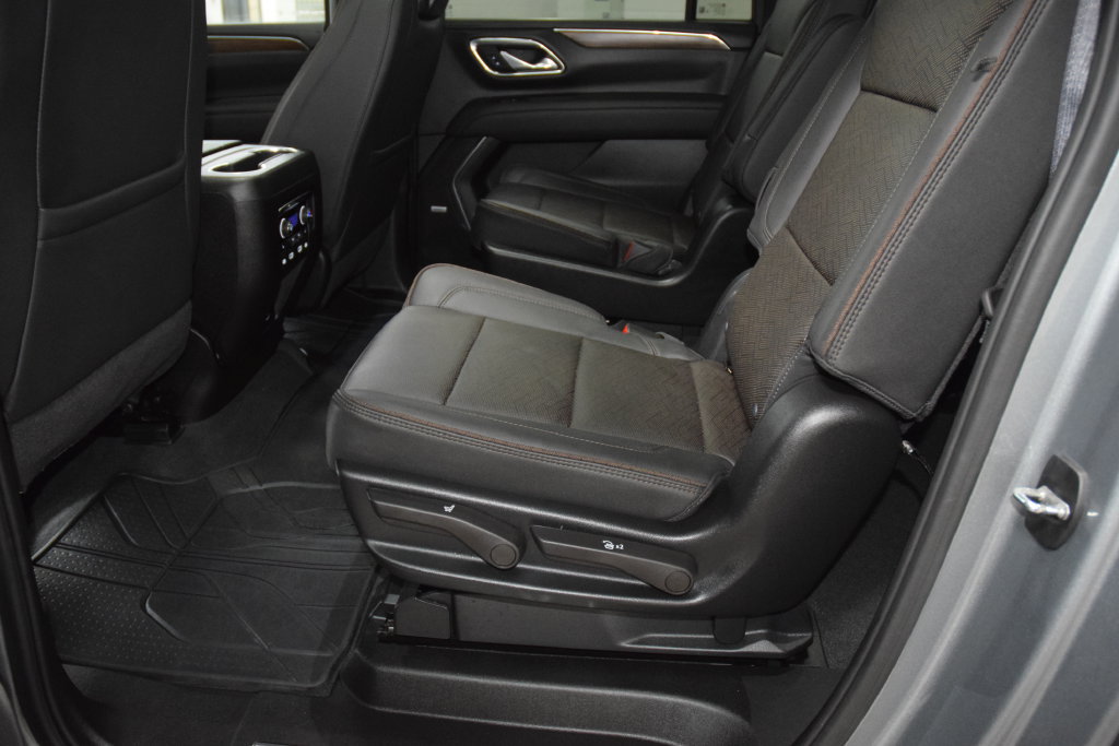 2024 Chevrolet Suburban High Country - Photo 43