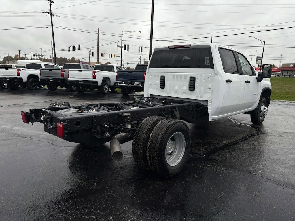 New 2026 Chevrolet Silverado 3500 HD Chassis Cab Work Truck Truck
