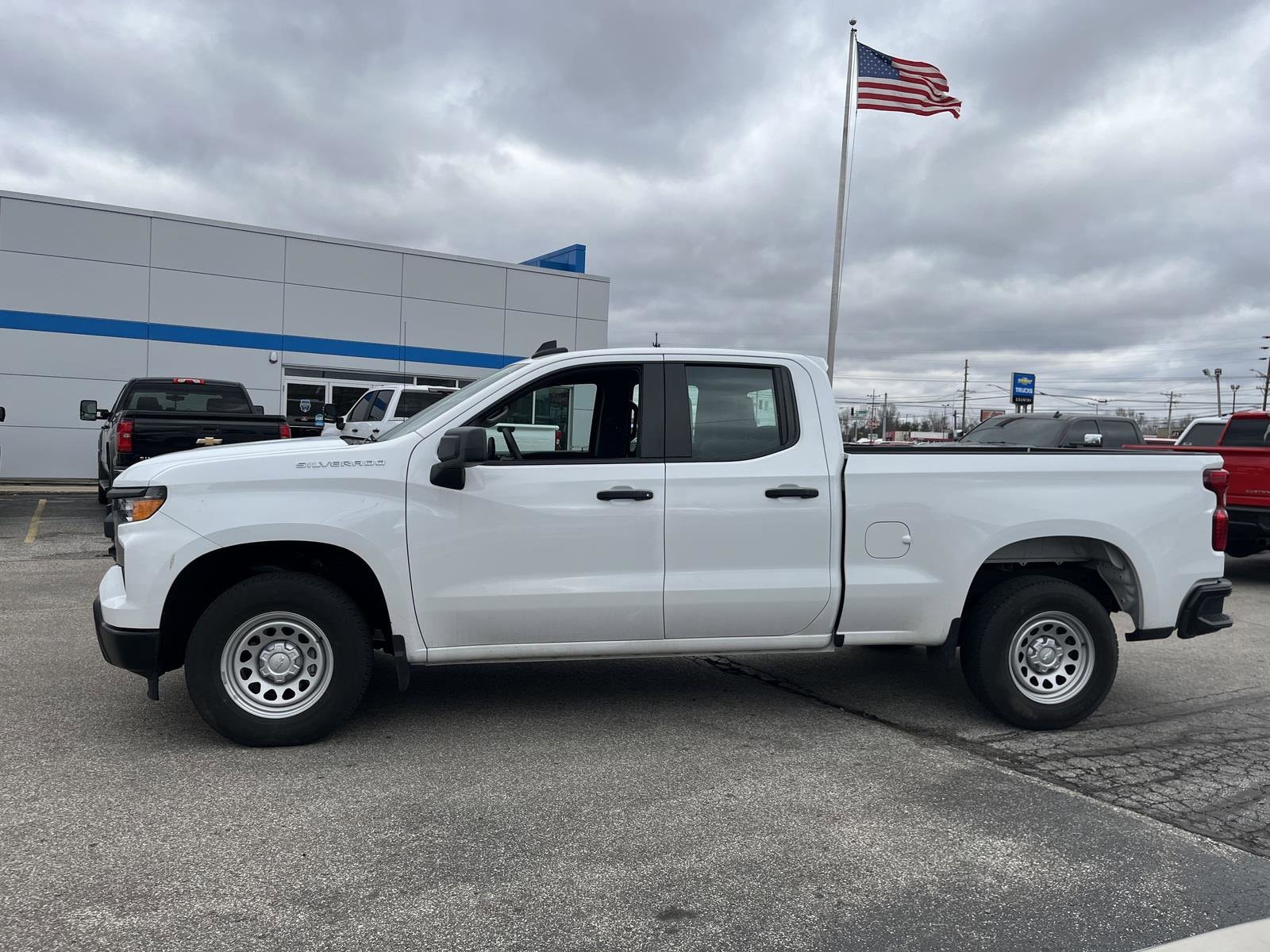 Used 2024 Chevrolet Silverado 1500 Work Truck with VIN 1GCRAAED2RZ151601 for sale in North Vernon, IN