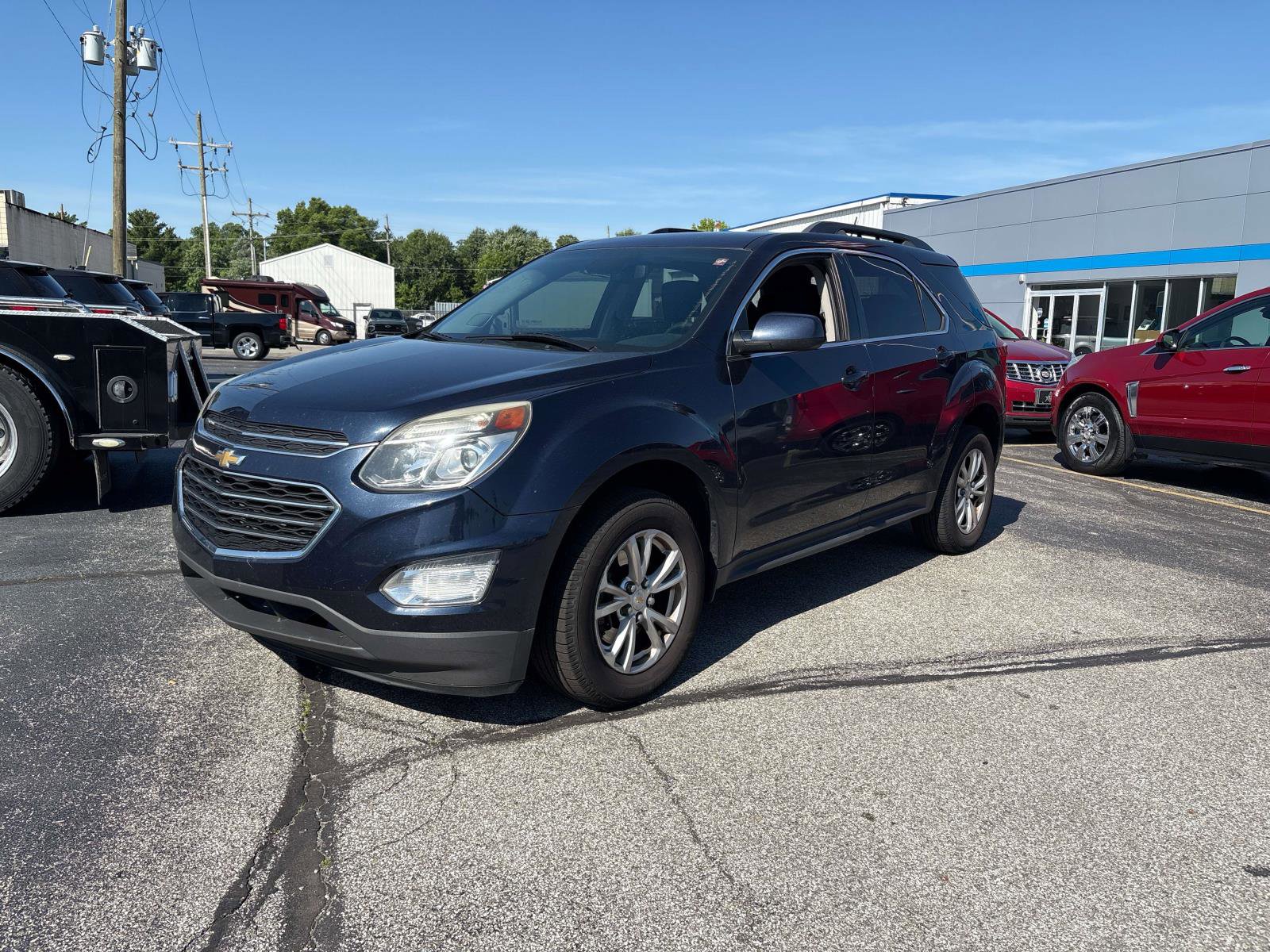 2017 Chevrolet Equinox LT's photo
