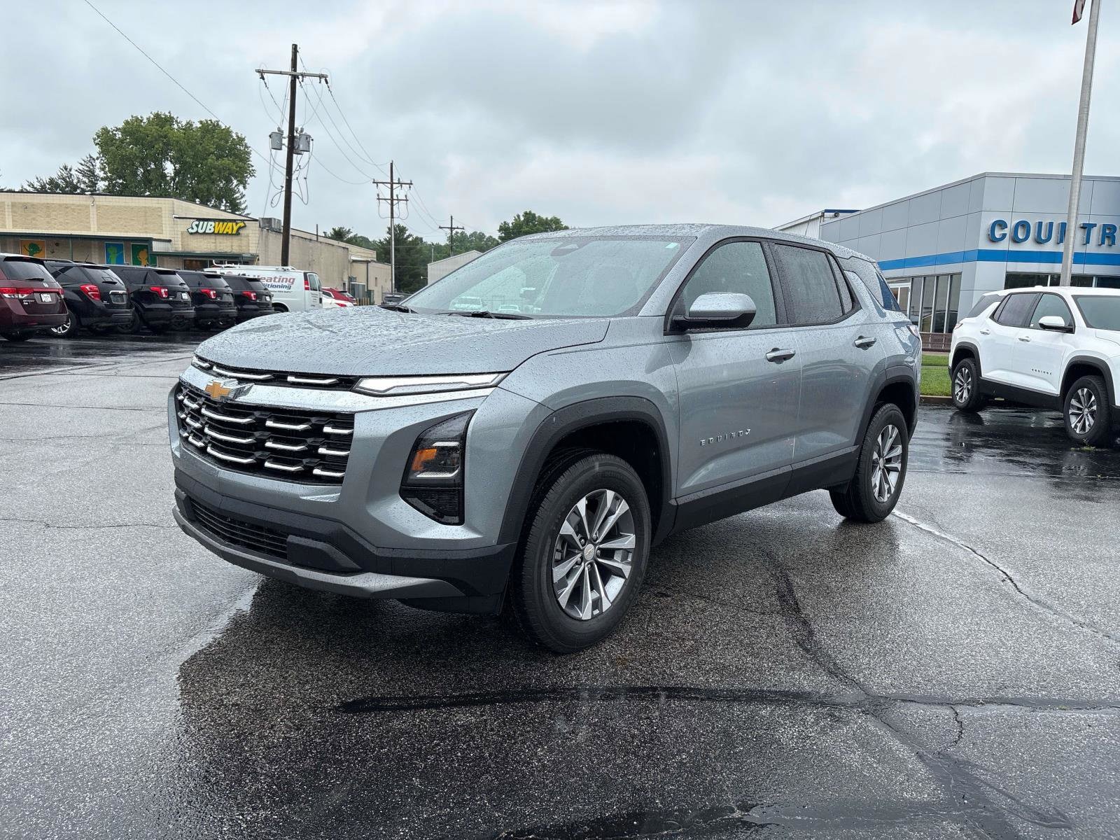 2026 Chevrolet Equinox LT 1.5T's photo