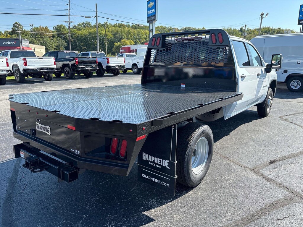New 2025 Chevrolet Silverado 3500 HD Chassis Cab Work Truck Truck